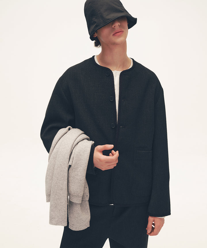 COLLARLESS JACKET