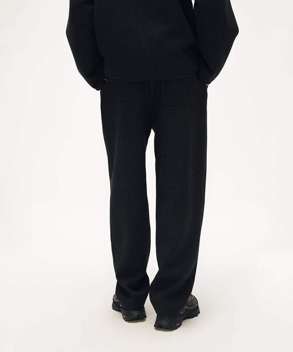 LOOSE FIT PANTS