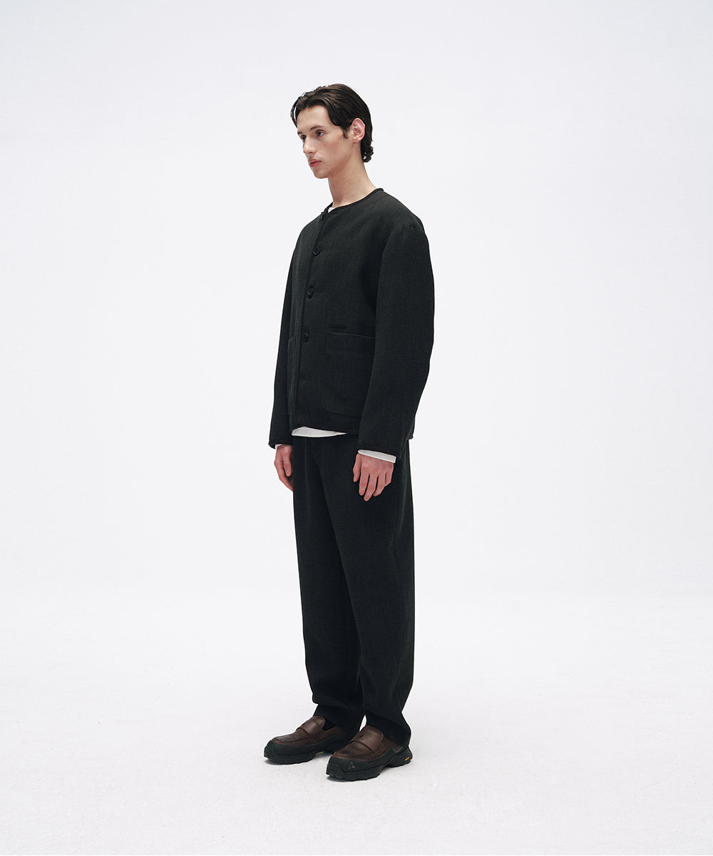 COLLARLESS JACKET