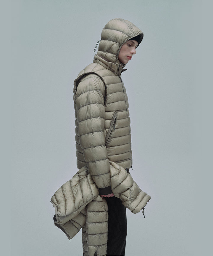 LIGHT DOWN VEST