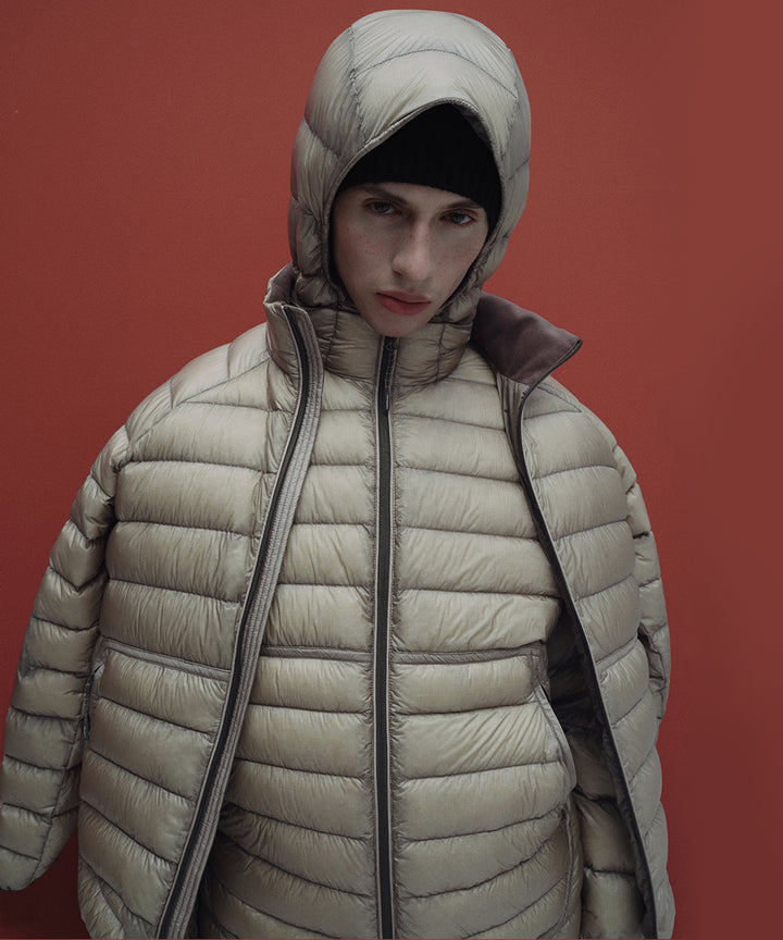 LIGHT DOWN VEST