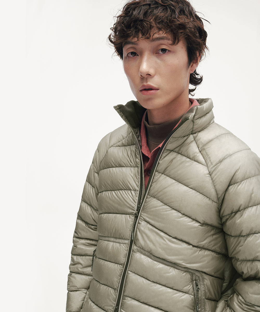 LIGHT DOWN JACKET