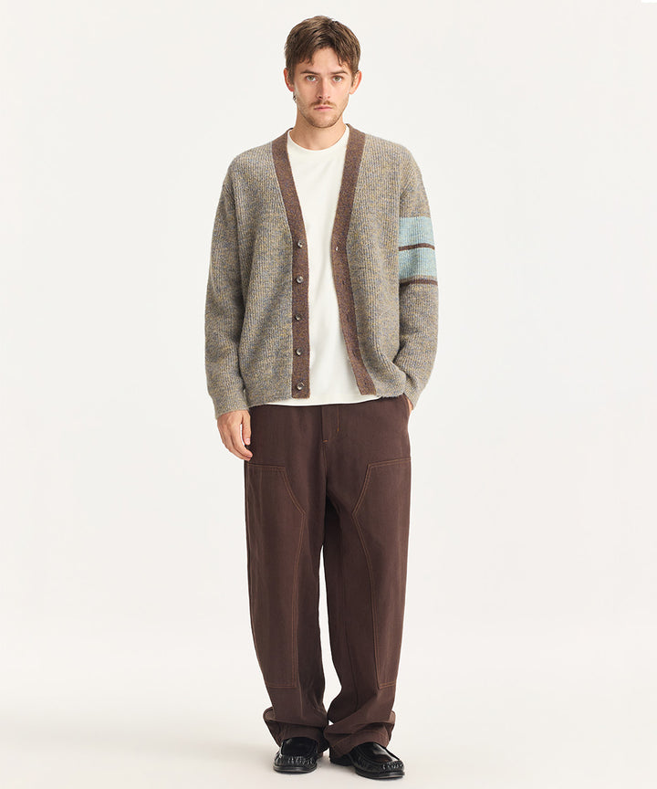 V-NECK LIGHTWEIGHT CARDIGAN