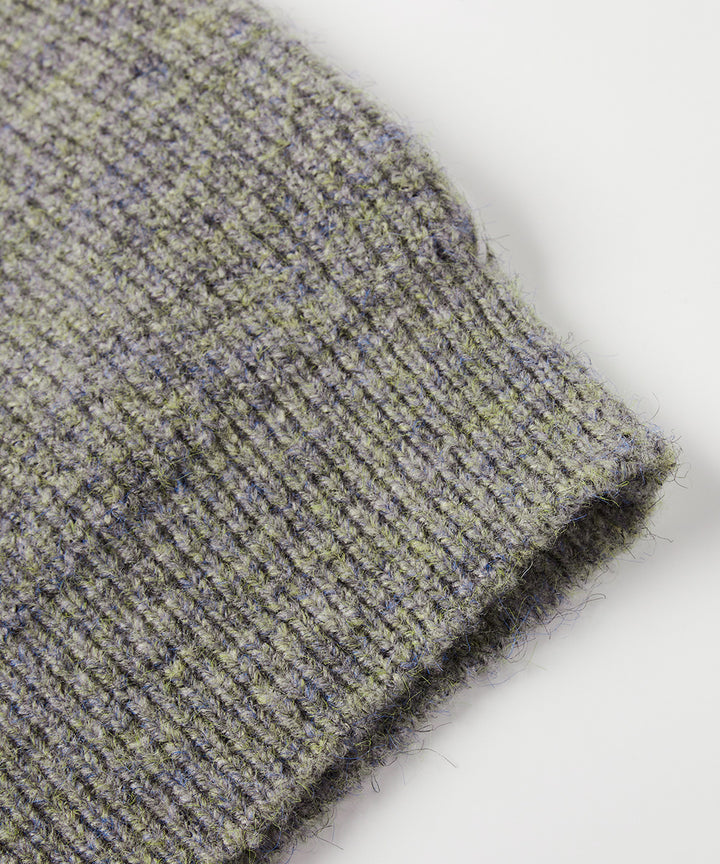 V-NECK LIGHTWEIGHT CARDIGAN