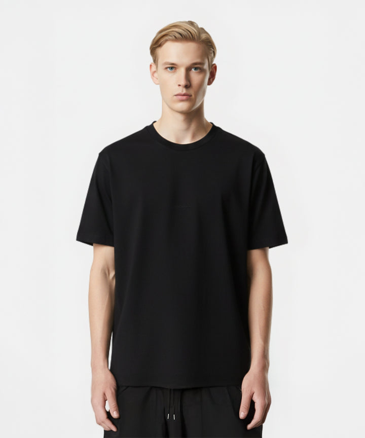 3D PATTERN TEE