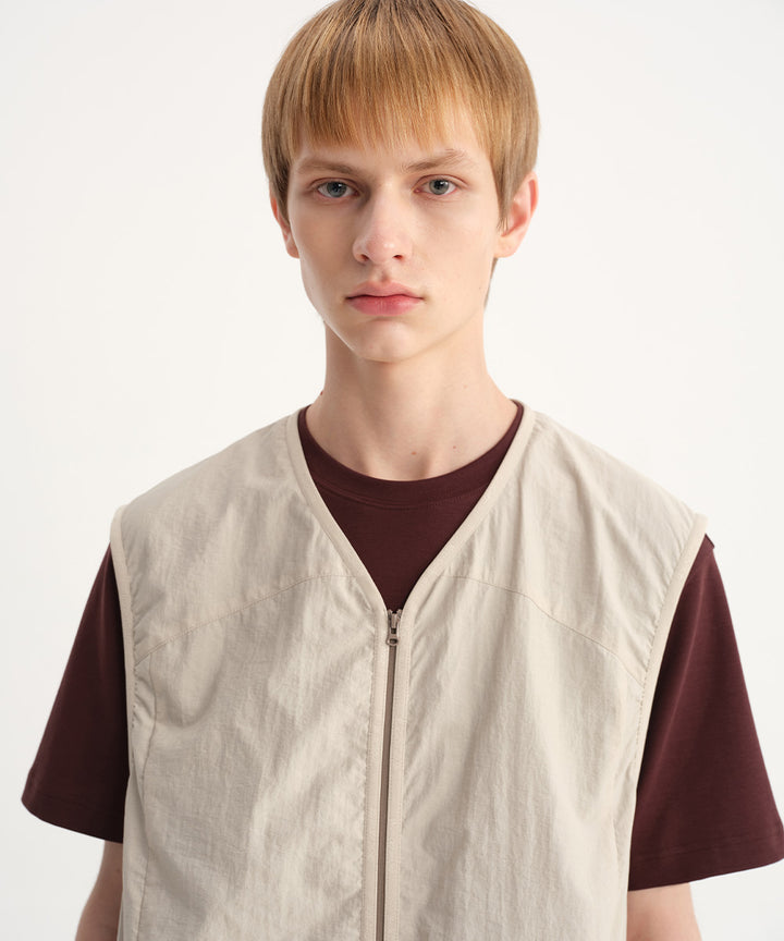 Crinkle-Finish Collarless Relaxed Vest