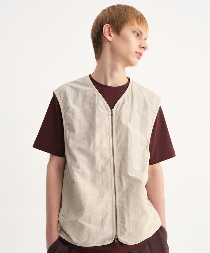 Crinkle-Finish Collarless Relaxed Vest