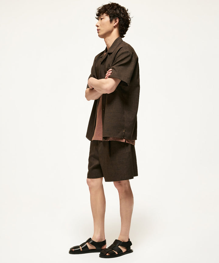 Short-sleeve open collar woven shirt