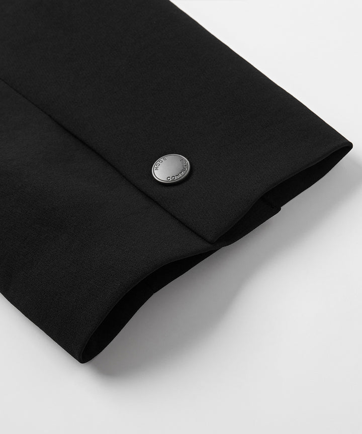Minimal Single-Breasted Jacket