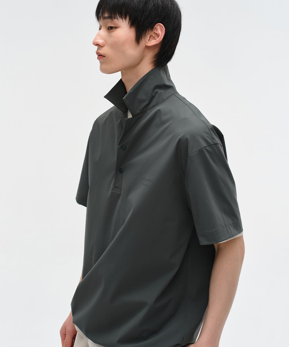 Nylon-Stretch Relaxed S/S Shirt