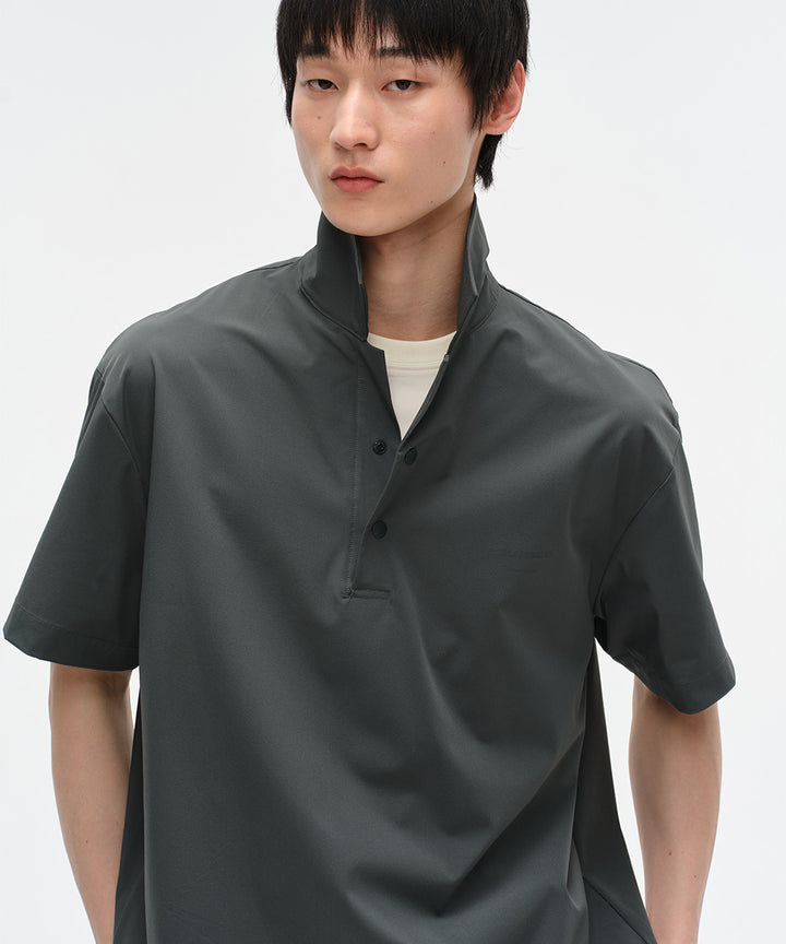 Nylon-Stretch Relaxed S/S Shirt