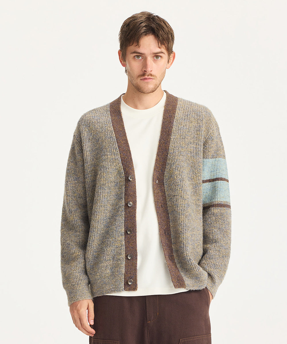 V-NECK LIGHTWEIGHT CARDIGAN