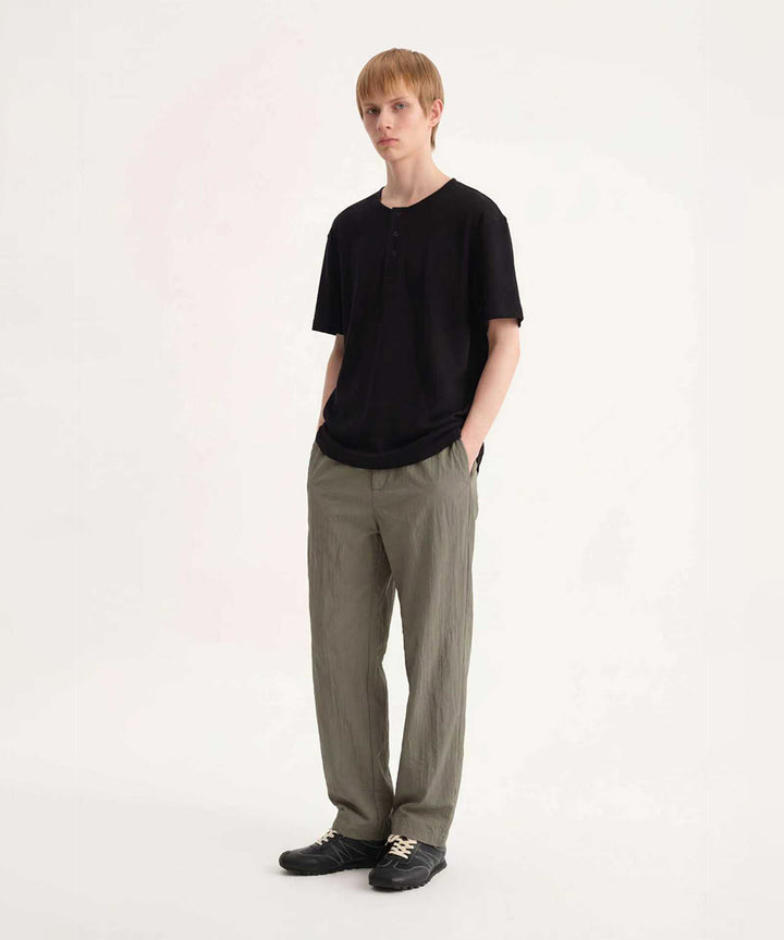 Crinkle-Finish Woven Straight Trousers