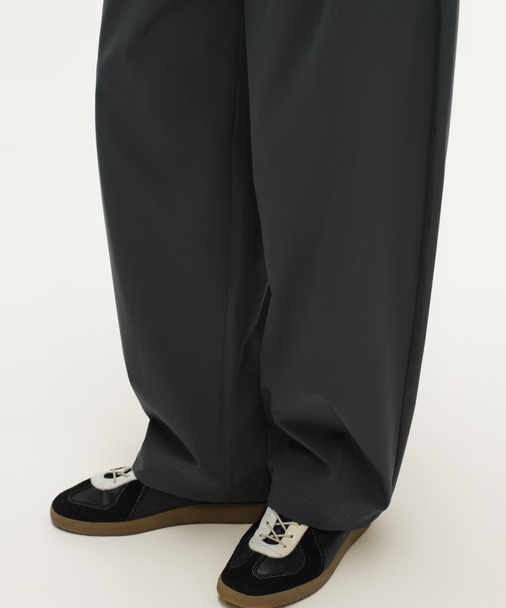 Elastic-Waist Tapered Pants