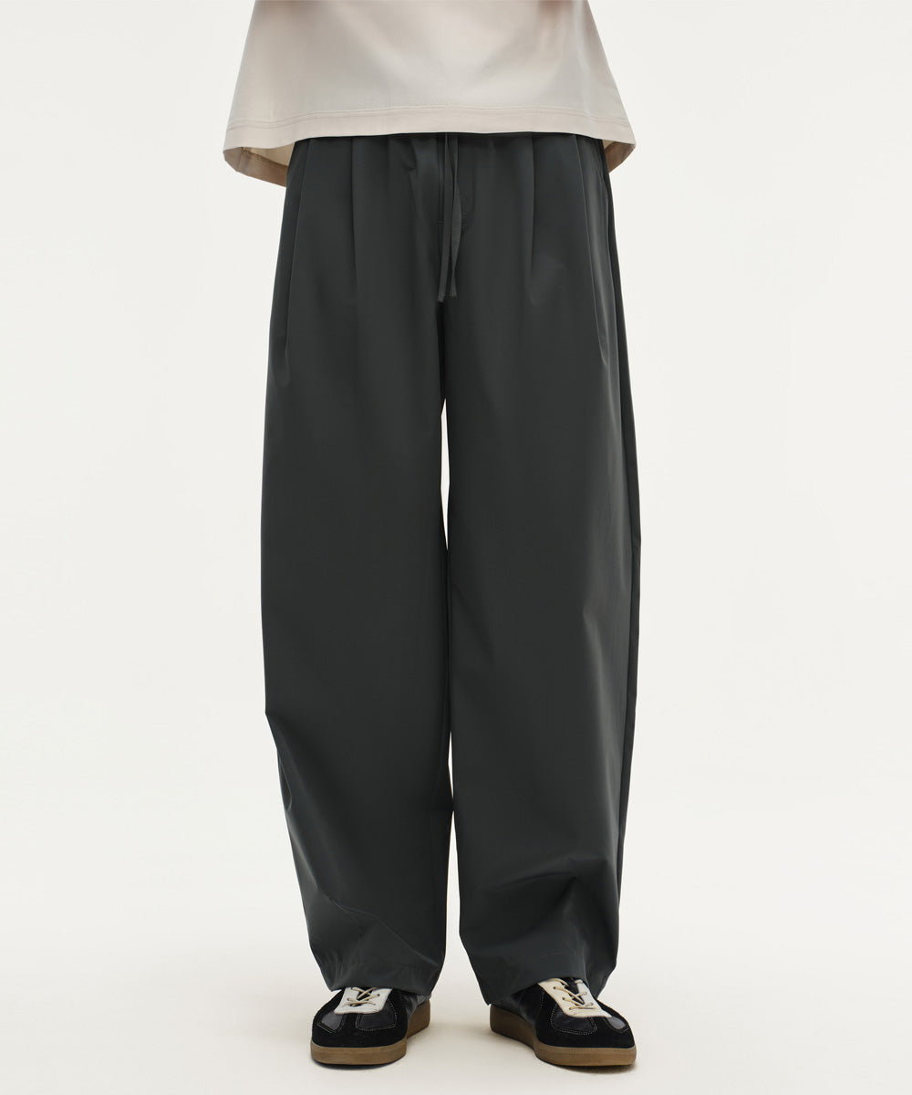 Elastic-Waist Tapered Pants