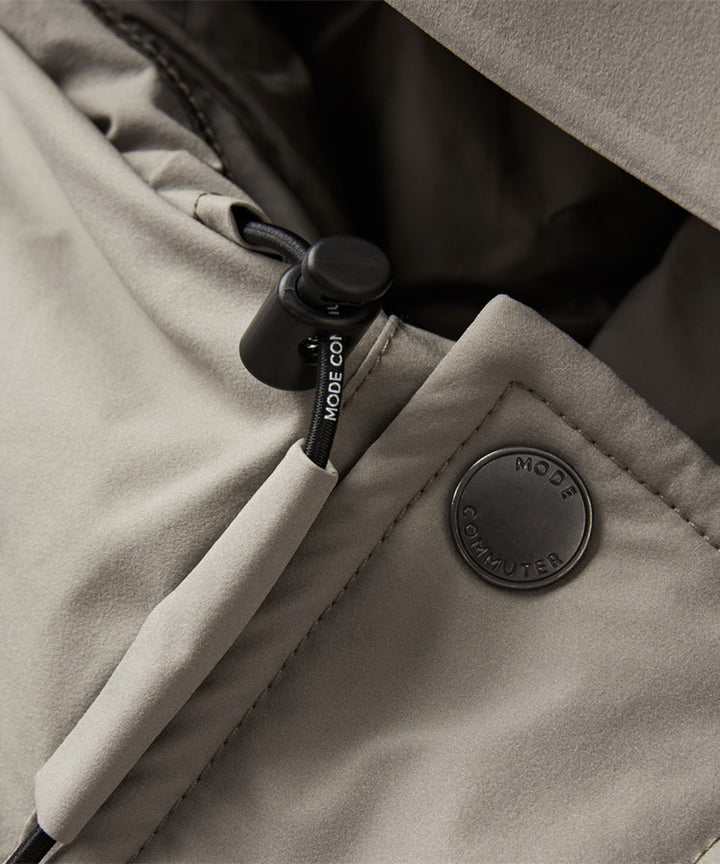 LIGHT DOWN COAT
