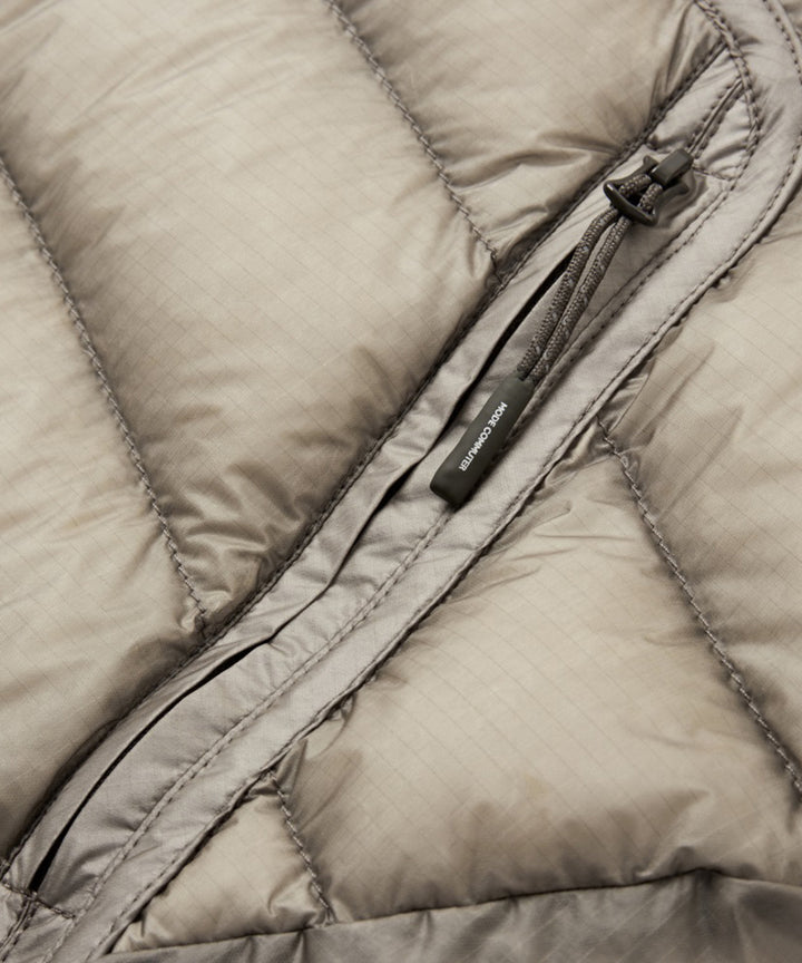 LIGHT DOWN JACKET