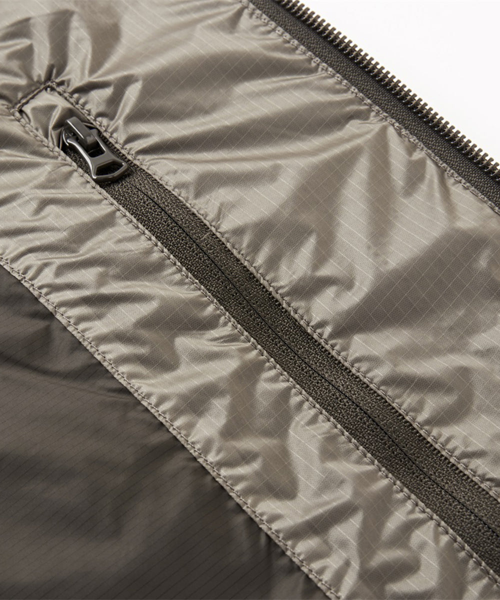 LIGHT DOWN JACKET